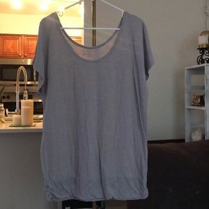 Light grey scoop neck T-shirt